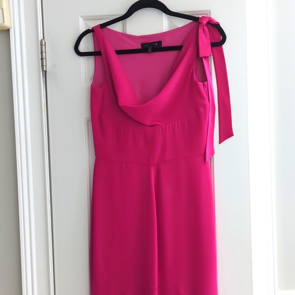 Escada 2009 Gown Size 34 Fuchsia Color